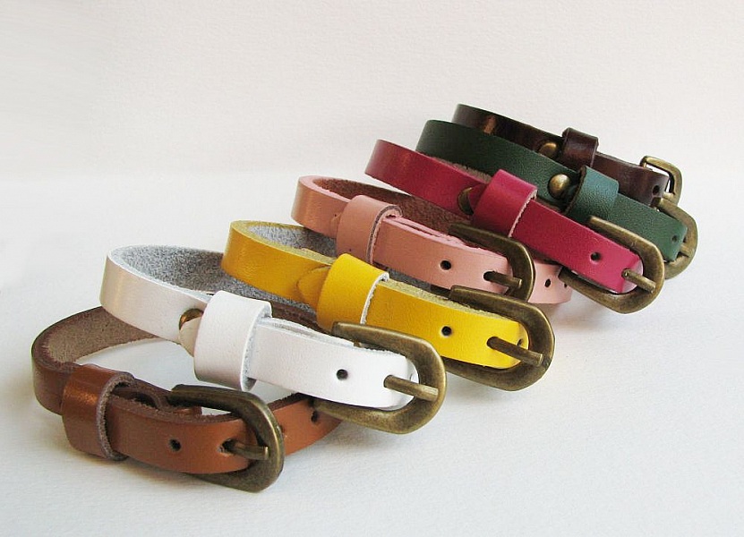 Bracelet cuir grav&eacute; simple tour &agrave; personnaliser