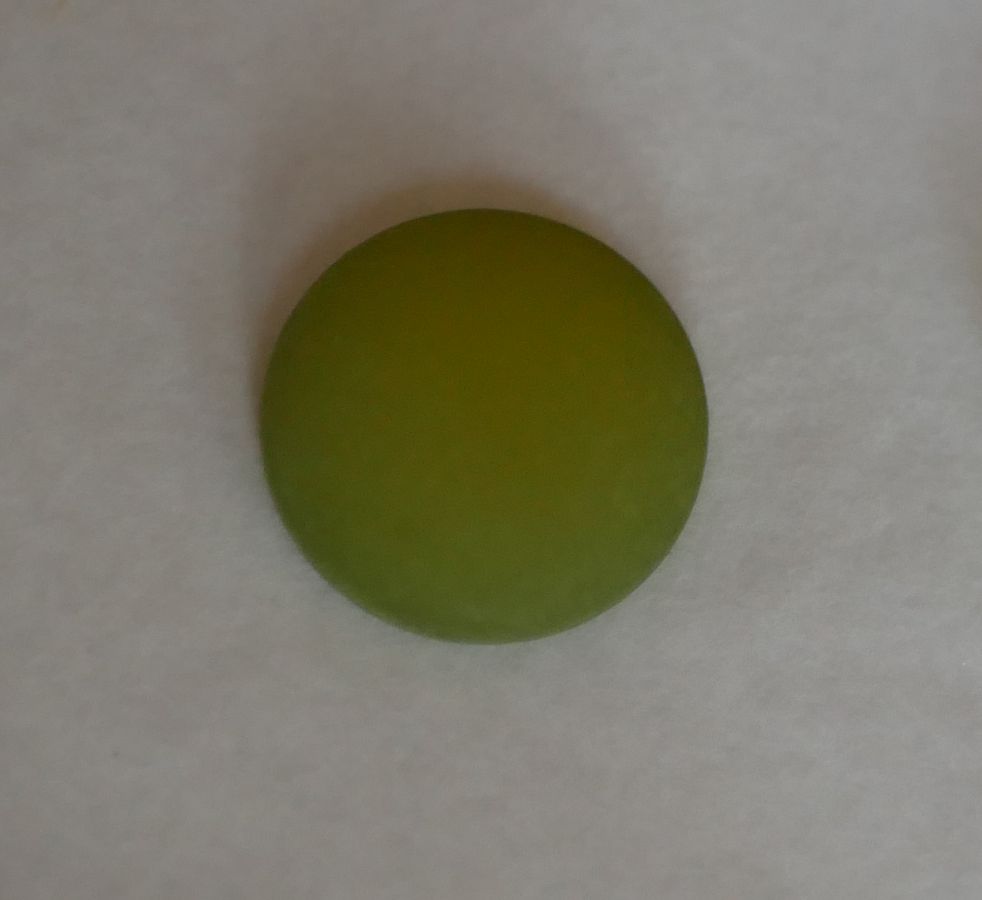 Olivina verde cabochon Polaris diametro 16 mm