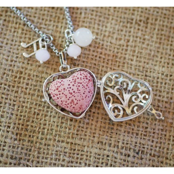 Collana ciondolo Scatola cuore con pietra lavica colore a scelta Regalo di San Valentino