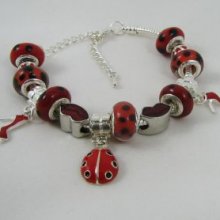 Bracciale in argento con perline rosse a forma di coccinella