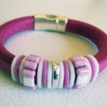 Bracciale Regaliz in pelle e perle rosa